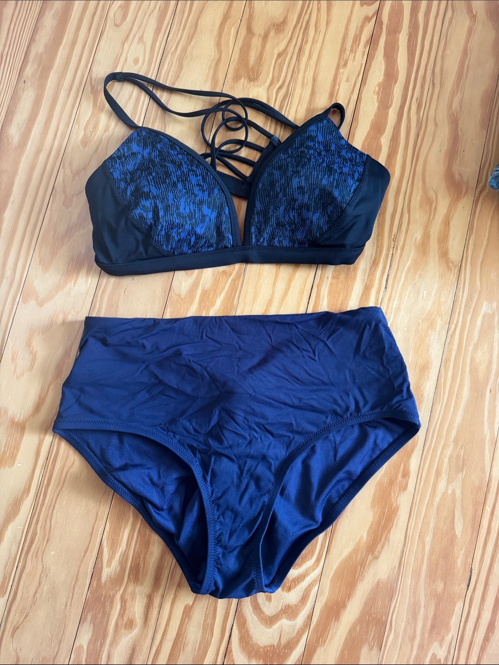 Athleta Blue & Black Strappy bikini
